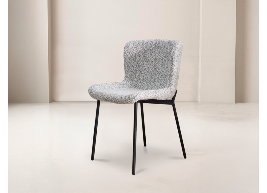 Silla Vera color gris con patas metálicas negras